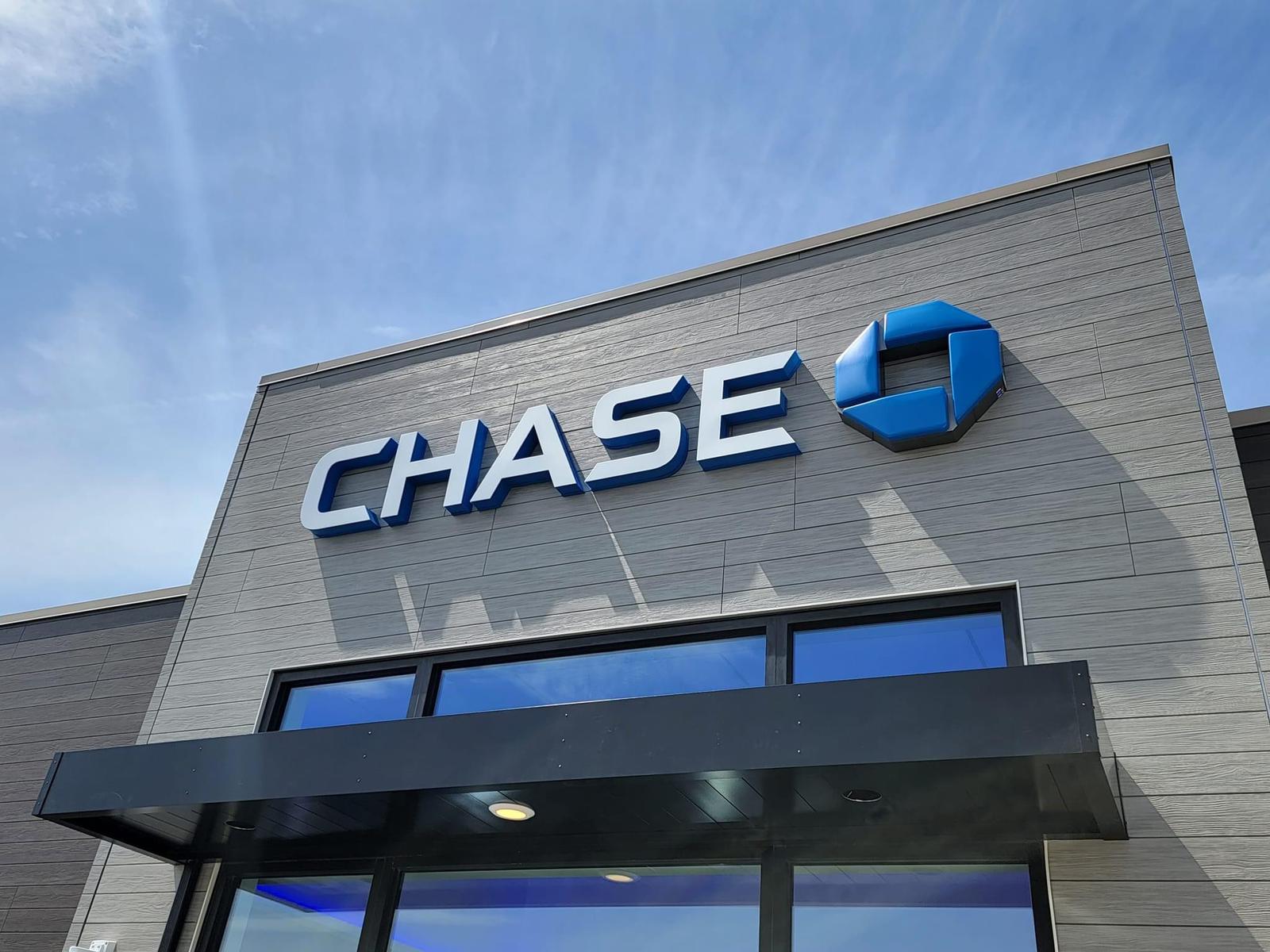 Chase Bank channel letter storefront sign by Sign Go in Houston