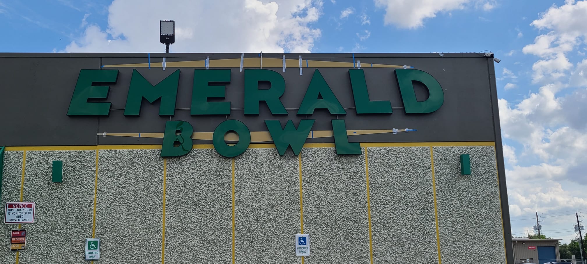 Emerald Bowl illuminated business sign by Sign Go