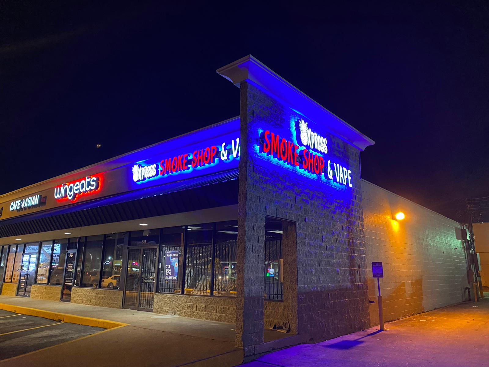 Smoke shop and vape store sign by Sign Go in Houston