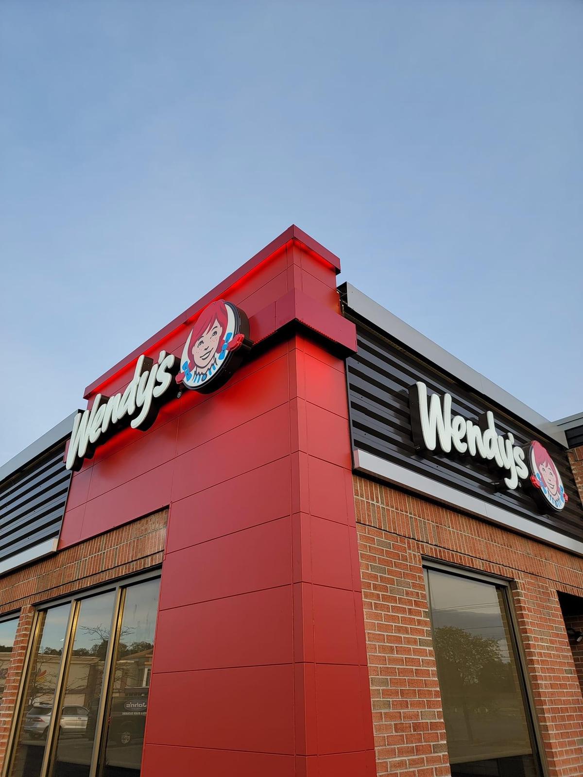 Wendy's restaurant exterior sign in Houston by Sign Go
